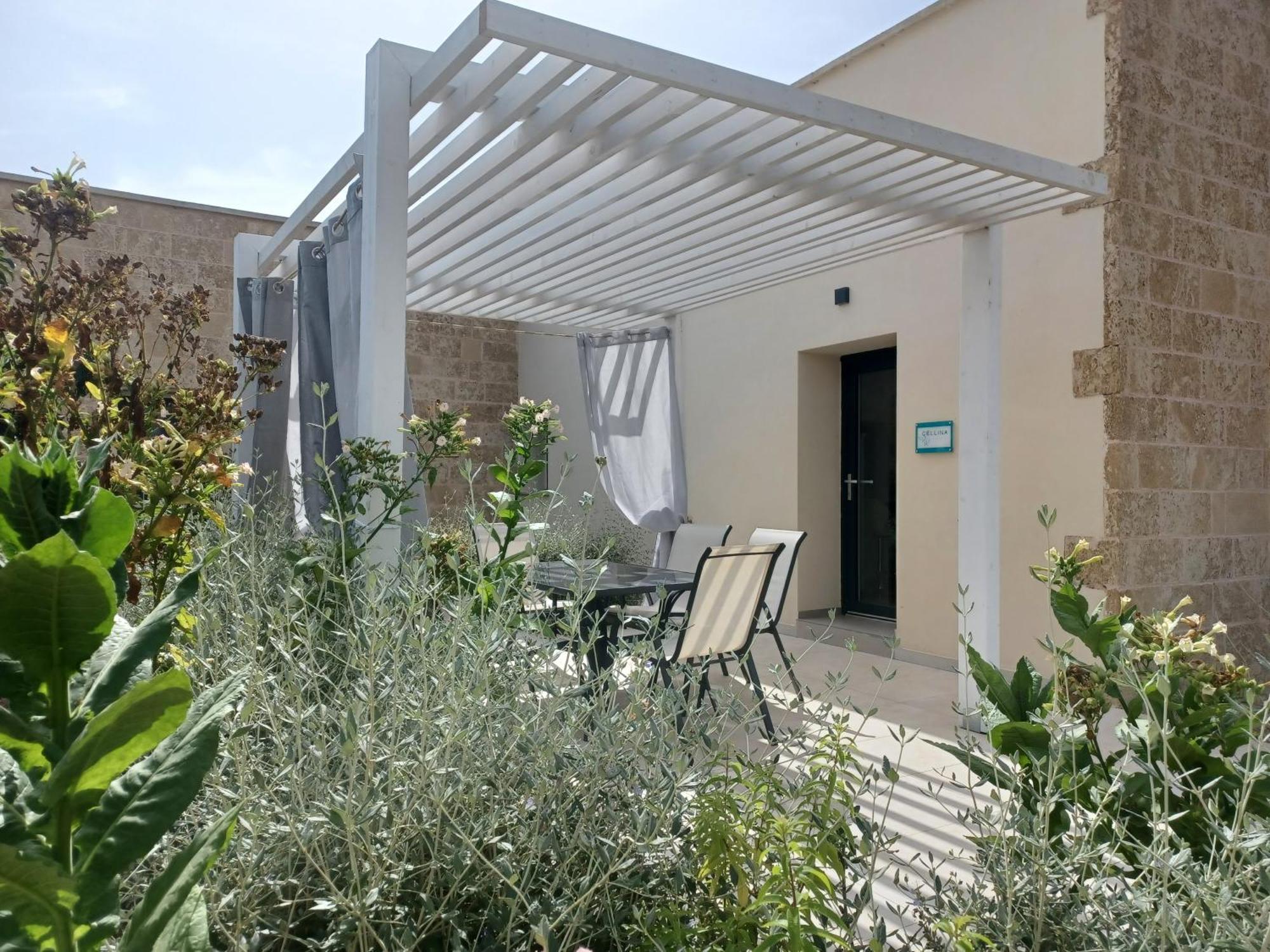 Zeituna Lodge A Porto Cesareo Torre Lapillo Exterior foto